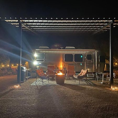 Готель Airstream Alfresco Фредеріксбург Екстер'єр фото